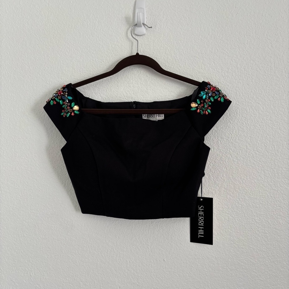 NWT Sherri Hill Women's Size 8 Black Embellished Stones Crop Top